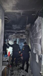 PM destaca ajuda de moradores e funcionários durante incêndio que deixou mulher na UTI em Porto Velho – Polícia