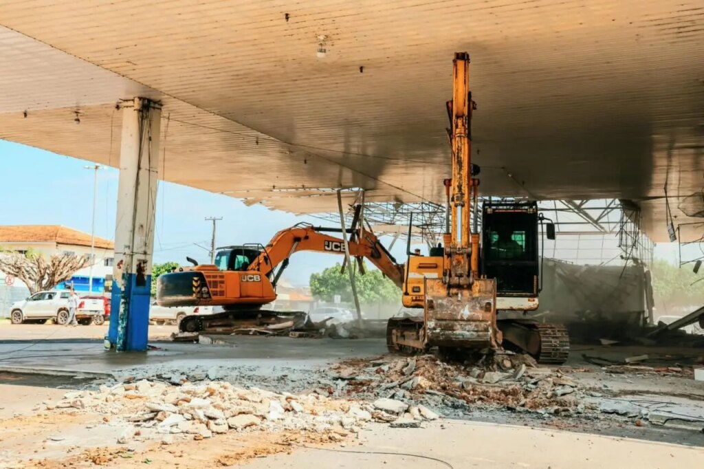 Obras e Serviços Públicos – Parceria entre governo de RO e prefeitura de Jaru dá início a construção de novo terminal rodoviário – Governo do Estado de Rondônia