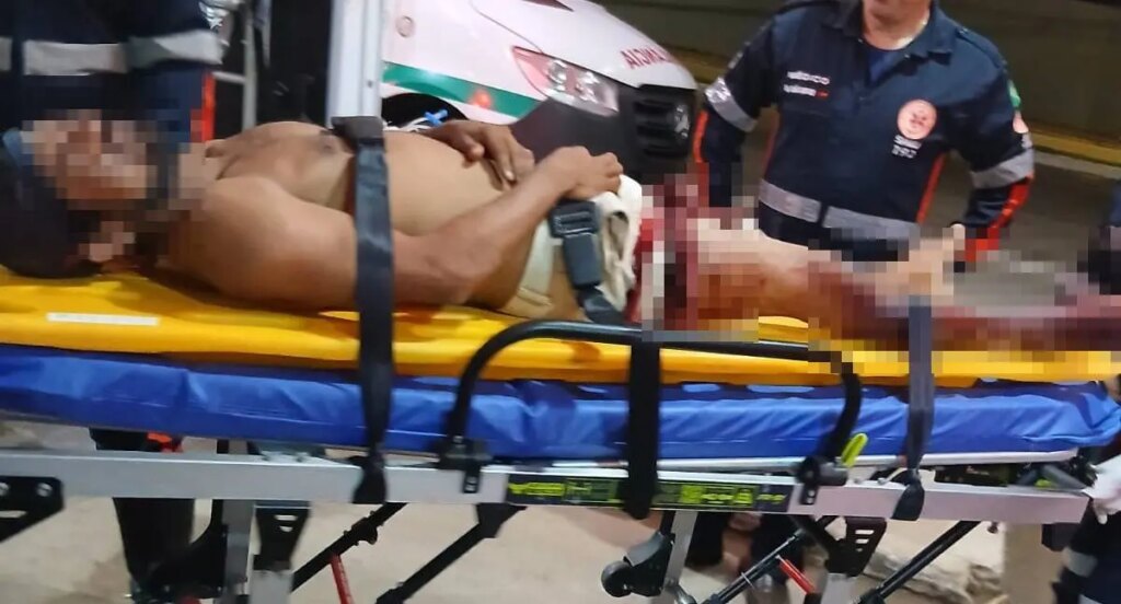 Duas pessoas ficam feridas após quedas de telhado em RO