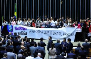 A barreira invisível: o abismo entre o voto feminino e o poder político em Rondônia – Especiais