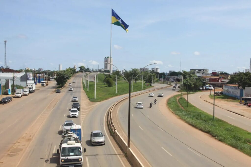 Trânsito - Prazo de regularização anual para veículos com placa final 6 termina no dia 30 de junho - Governo do Estado de Rondônia