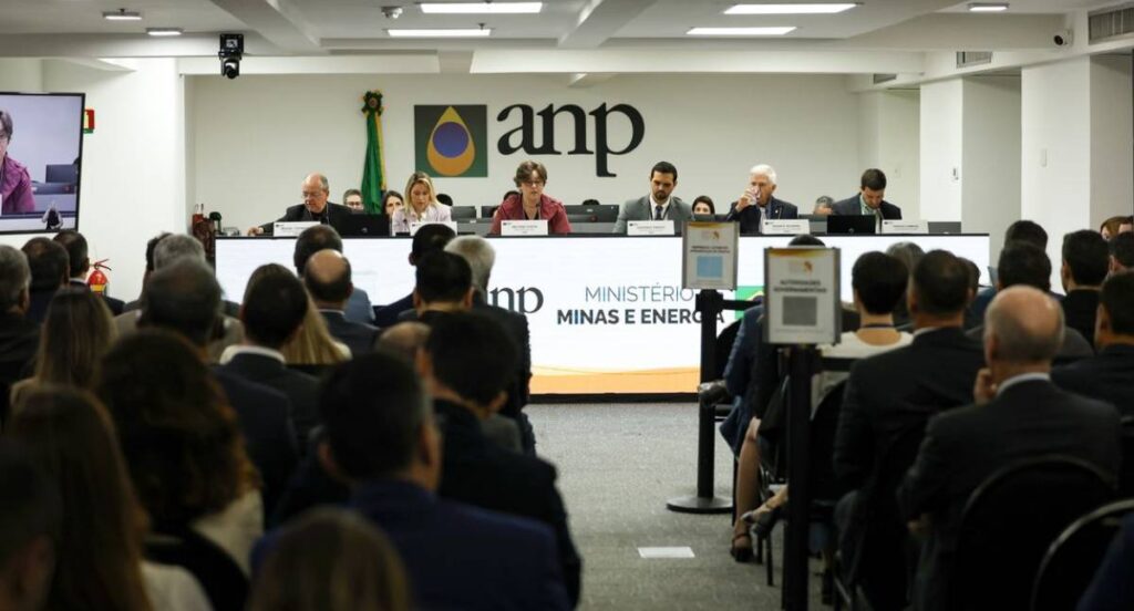 Leilão da ANP arrecada 3 bilhões de reais em bônus de assinatura para blocos de petróleo