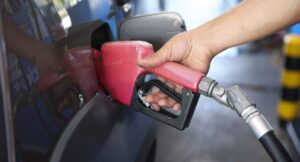 Governo Federal prorroga subvenção ao óleo diesel por mais 30 dias para conter alta do combustível