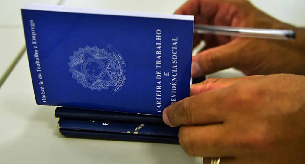 MTE libera lote complementar do Abono Salarial para mais de 1 milhão de trabalhadores nesta quinta (15)