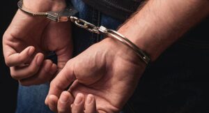 Polícia Civil cumpre mandados de busca e apreensão e prende suspeito por tráfico de drogas em Buritis